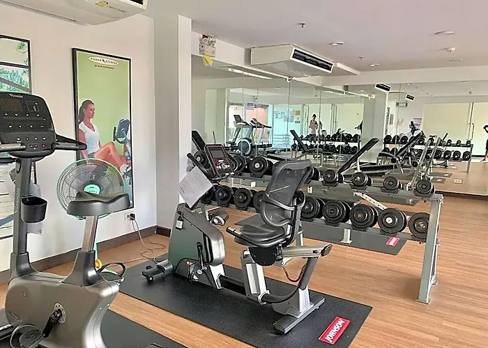 Metroluxe On Nut Bts/2br2bth/highflr/pool/gym/wifi 4*